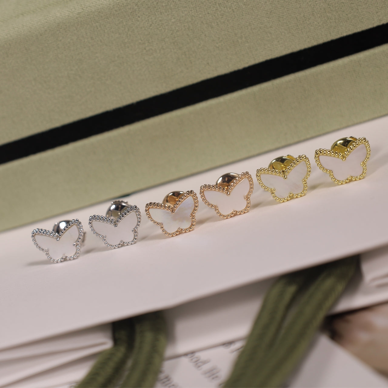 White Fritillaria Butterfly Earnail/B-044