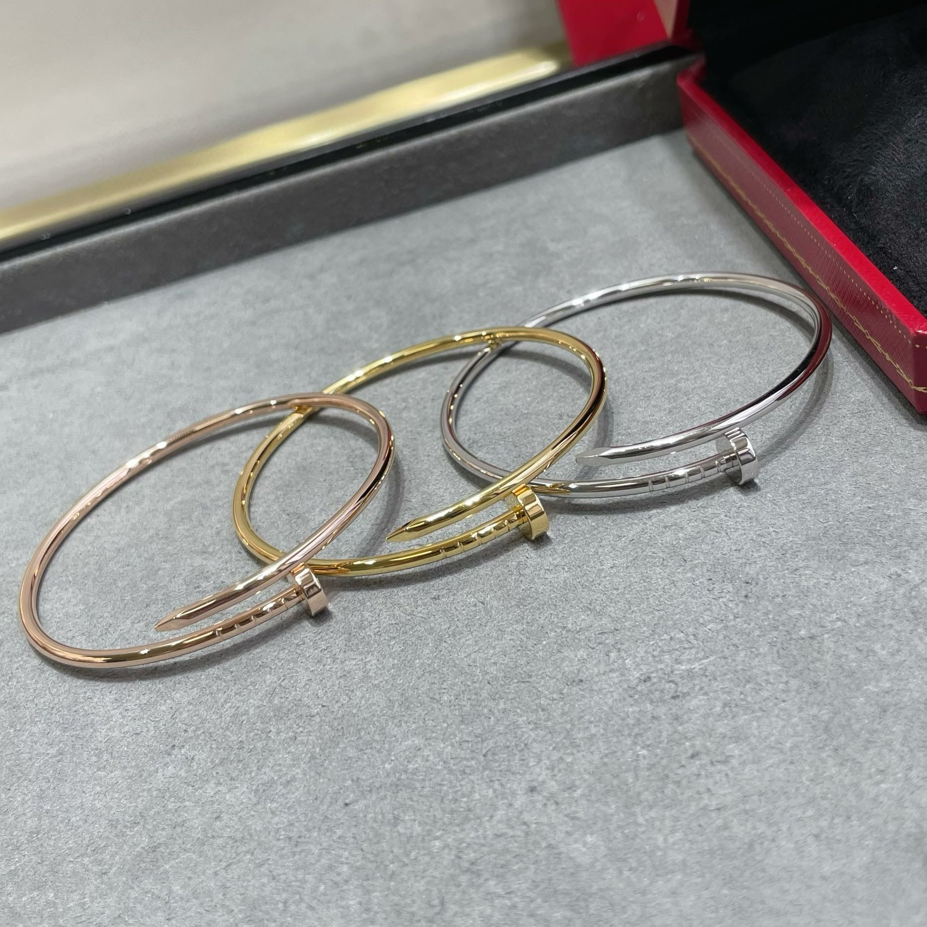 Thin nail bracelet for women /SZ-1010