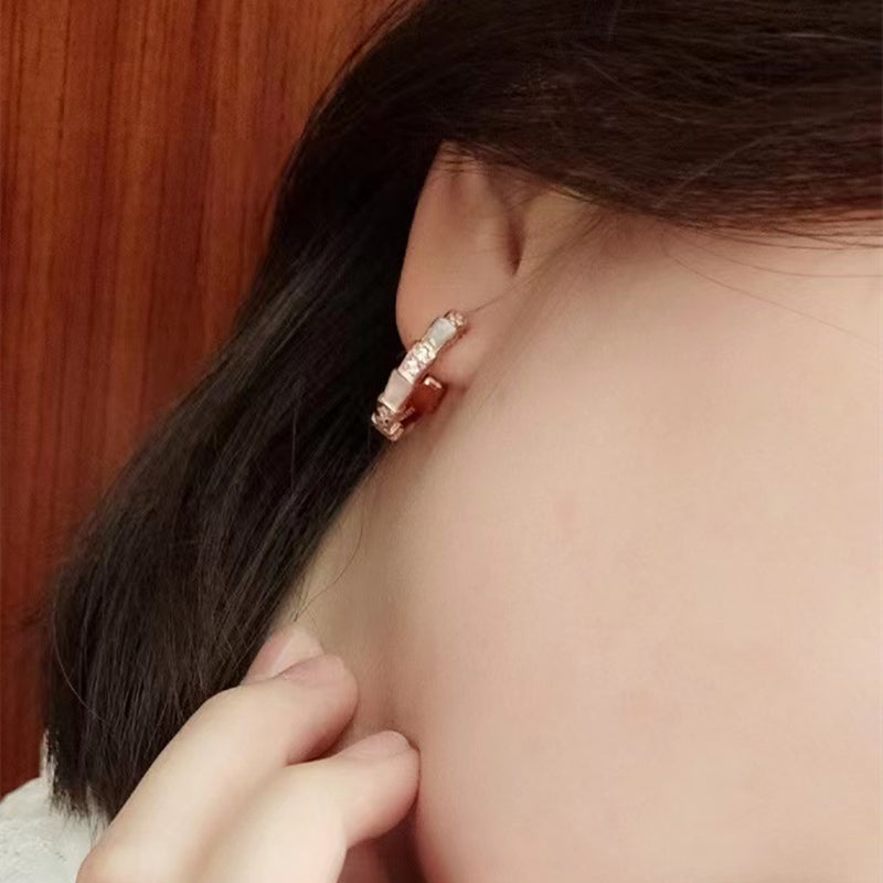 White Shell Snake Earrings/B-005