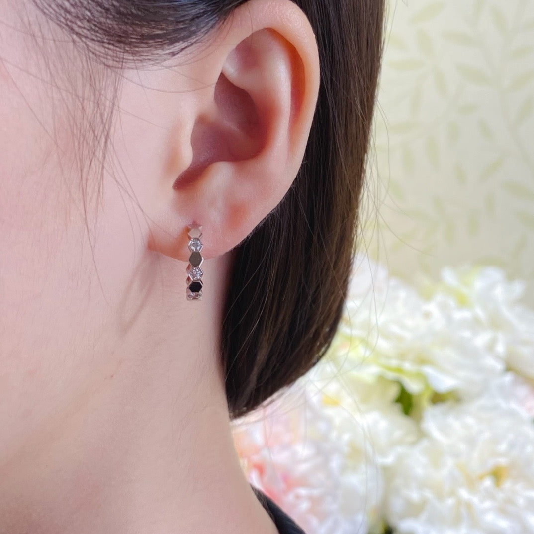 Hexagonal diamond grid earrings/B-091