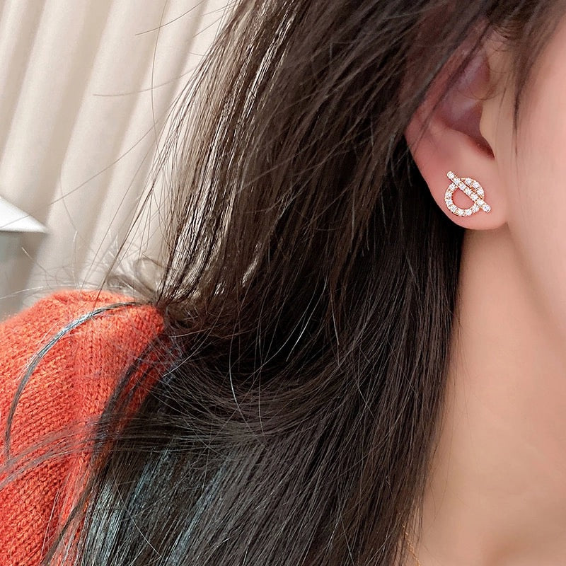 Little Q Pig Nose Ear Nails/B-114