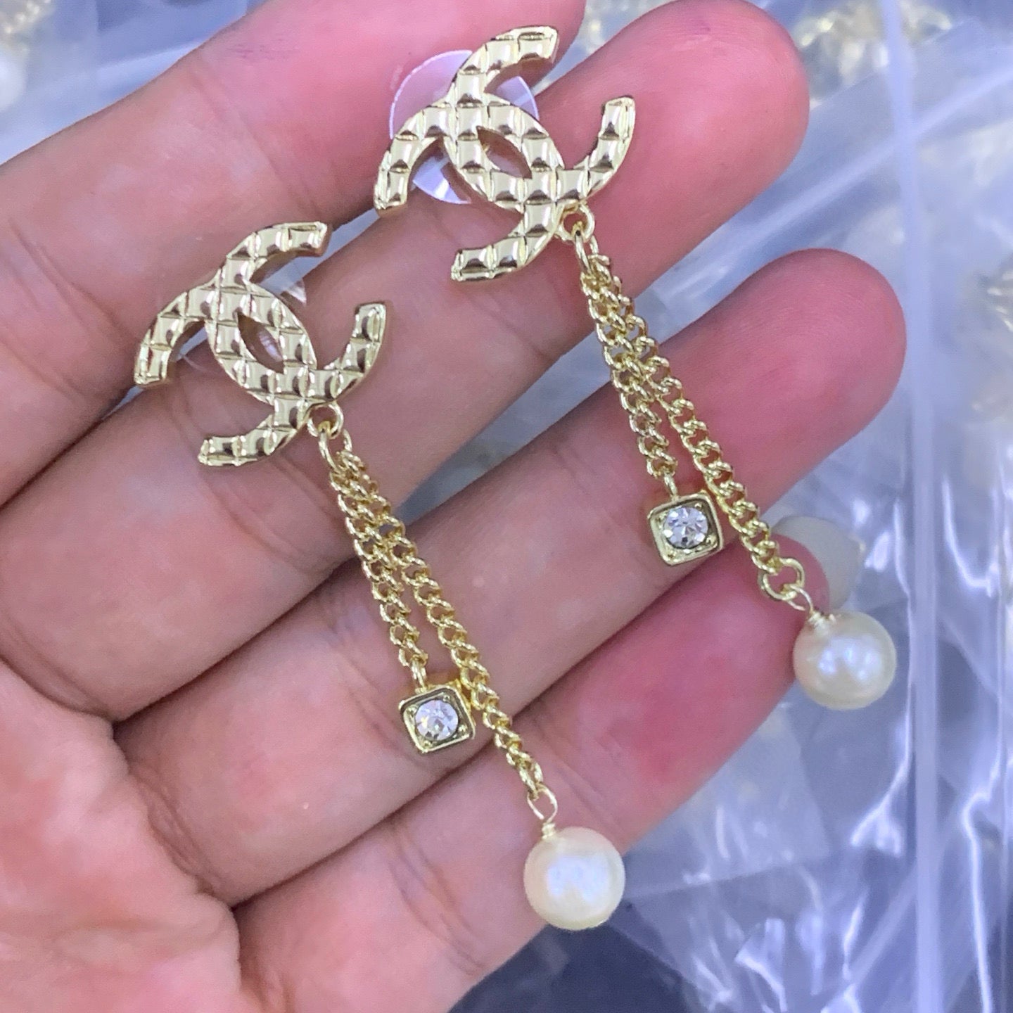 Double C-ear studs/J1011