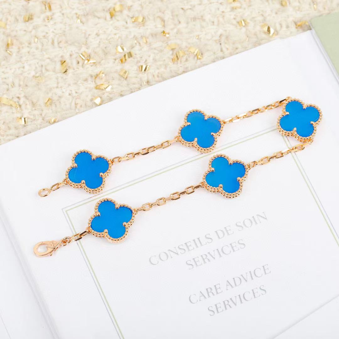 Blue Chalcedony Five Flower Bracelet/Q-251