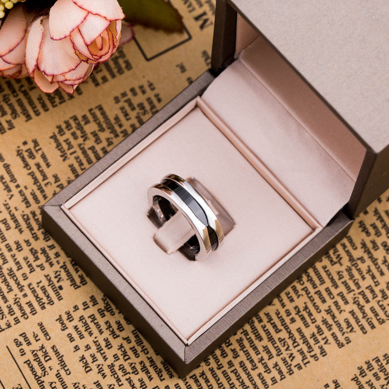 Little Red Man Black Ceramic Ring/JZ-080