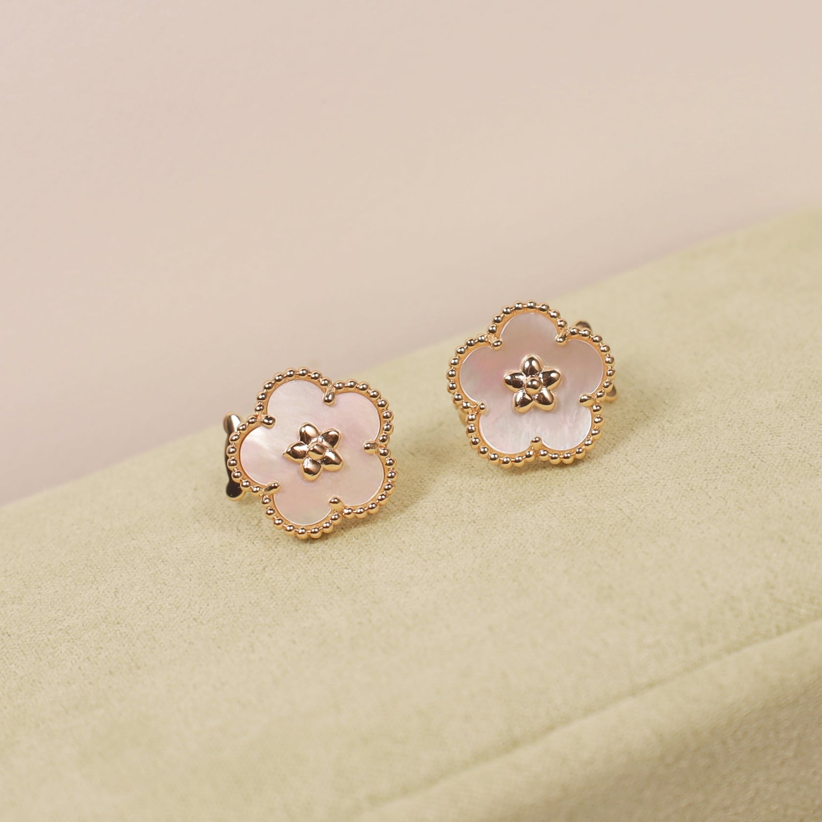 Plum Blossom White Beimu Earrings/B-053
