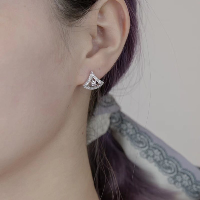 Hollow fan-shaped earrings/B031
