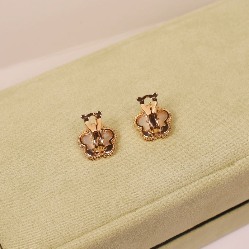 Plum Blossom White Beimu Earrings/B-053