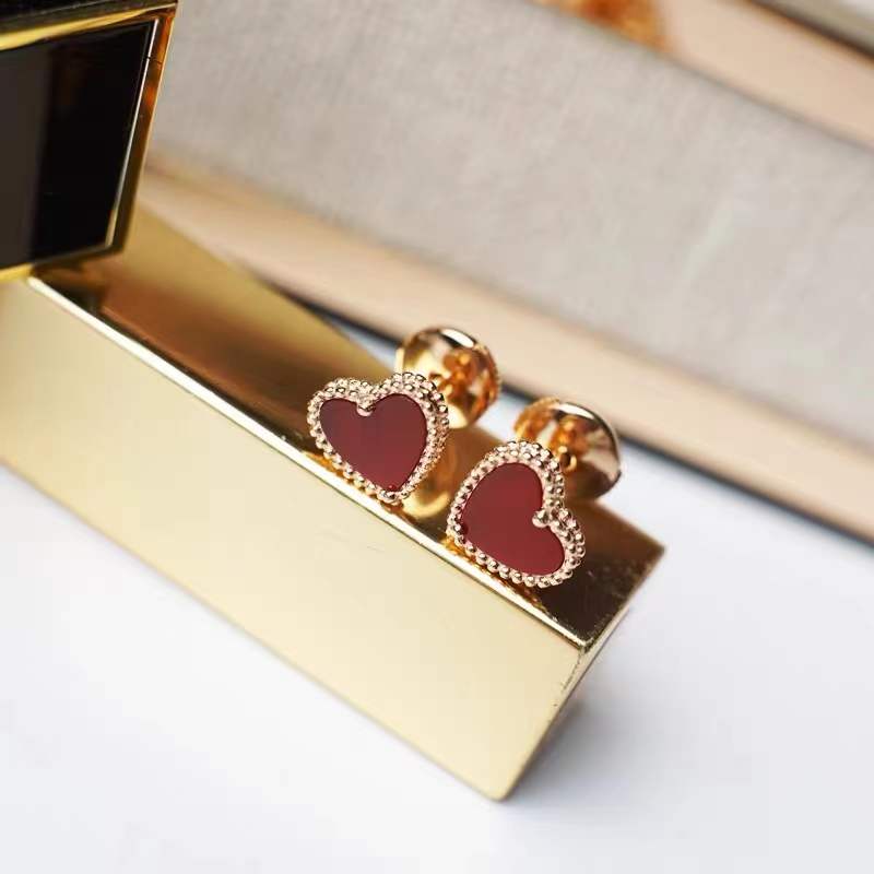 Heart shaped earrings/B-029