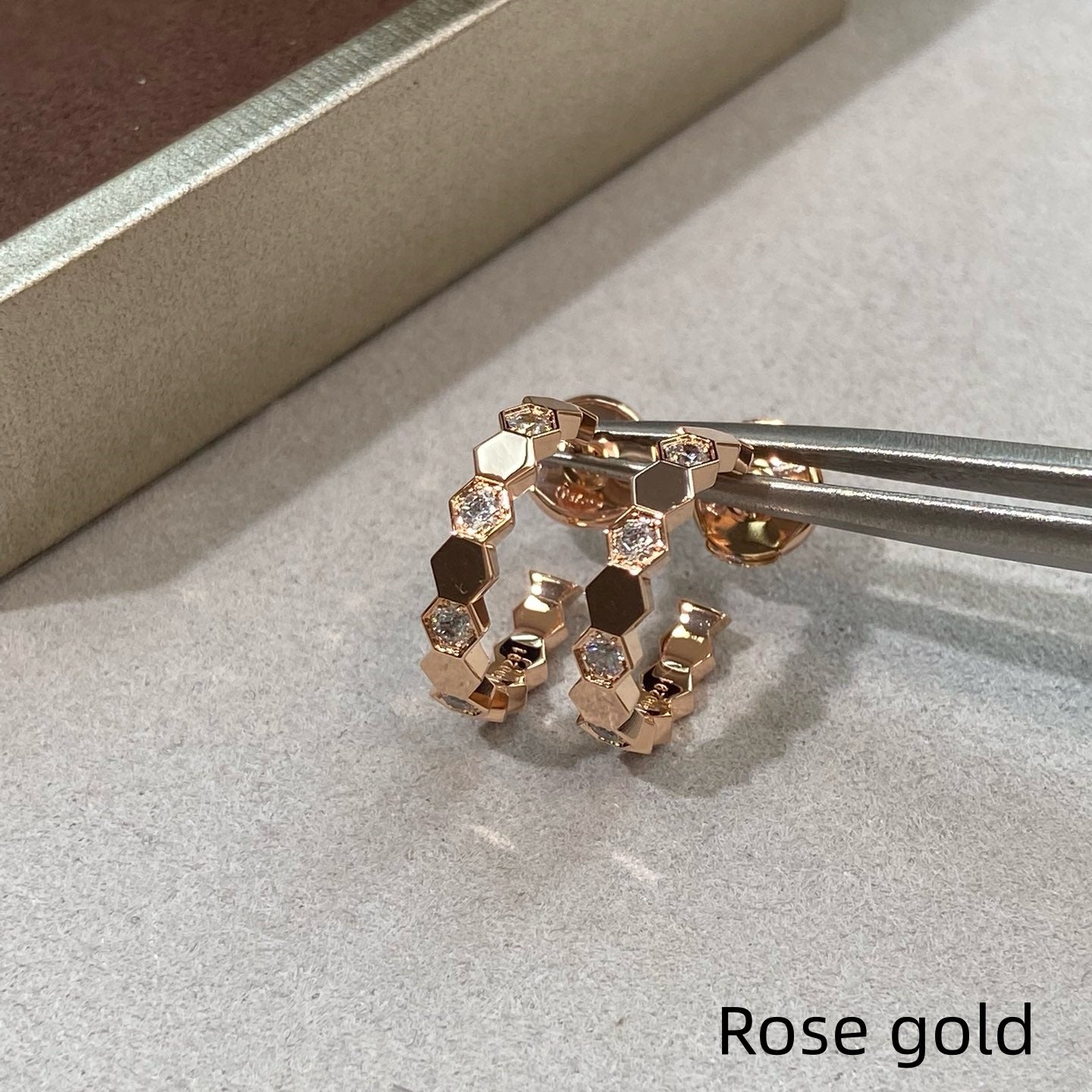 Hexagonal diamond grid earrings/B-091