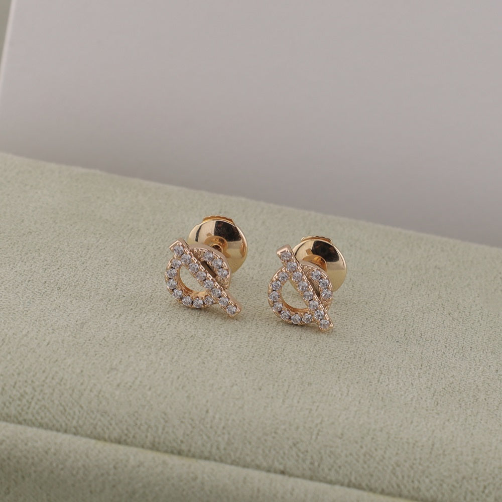 Little Q Pig Nose Ear Nails/B-114