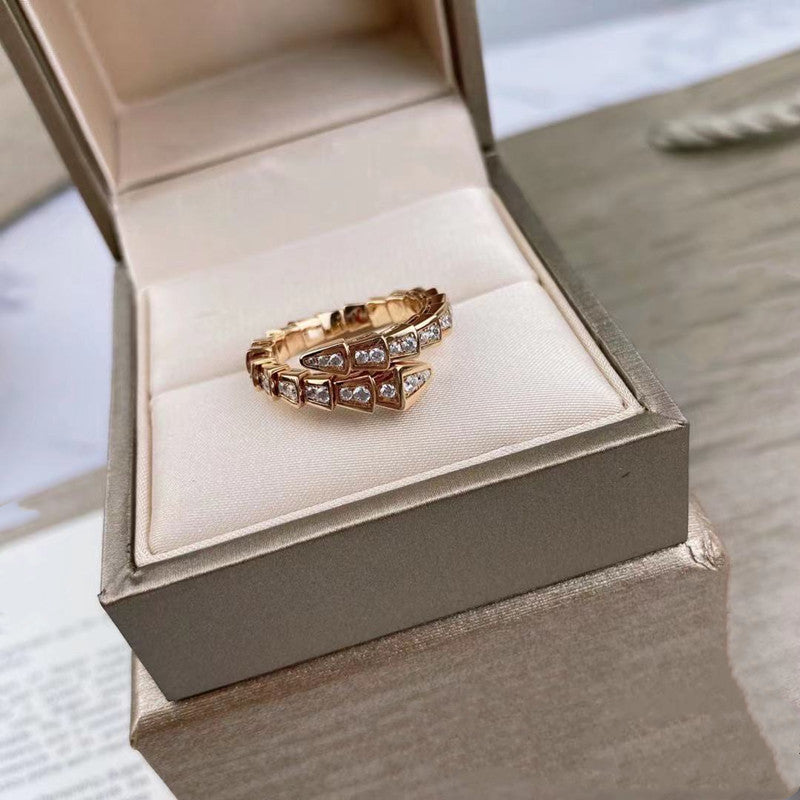 Spring snake bone ring/JZ-039