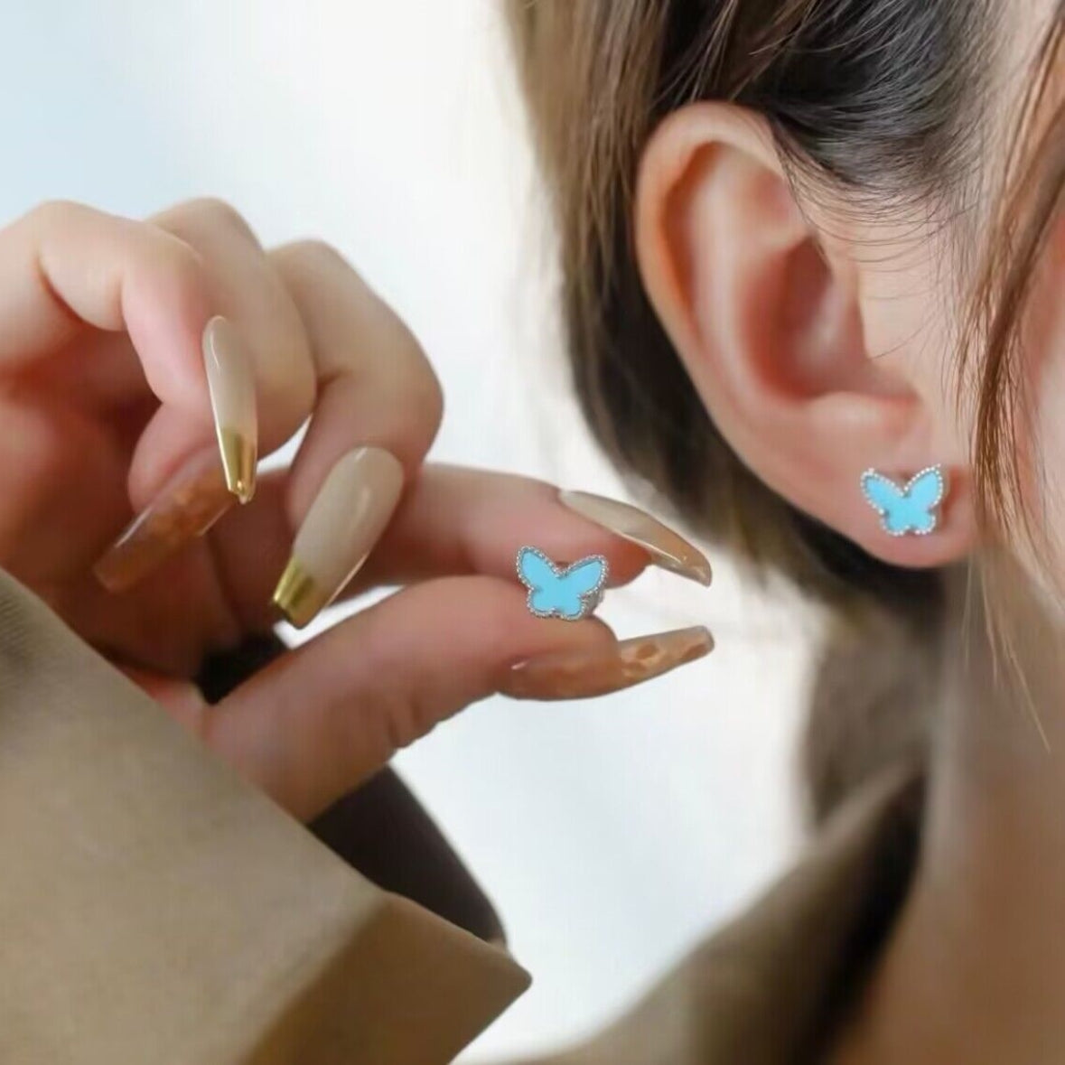 Turquoise butterfly earrings/B-047