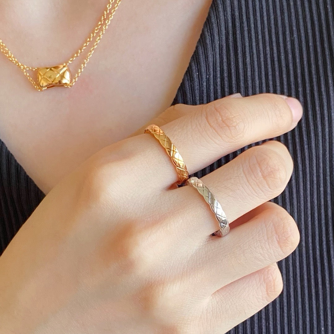 Diamond patterned ring/JZ-011